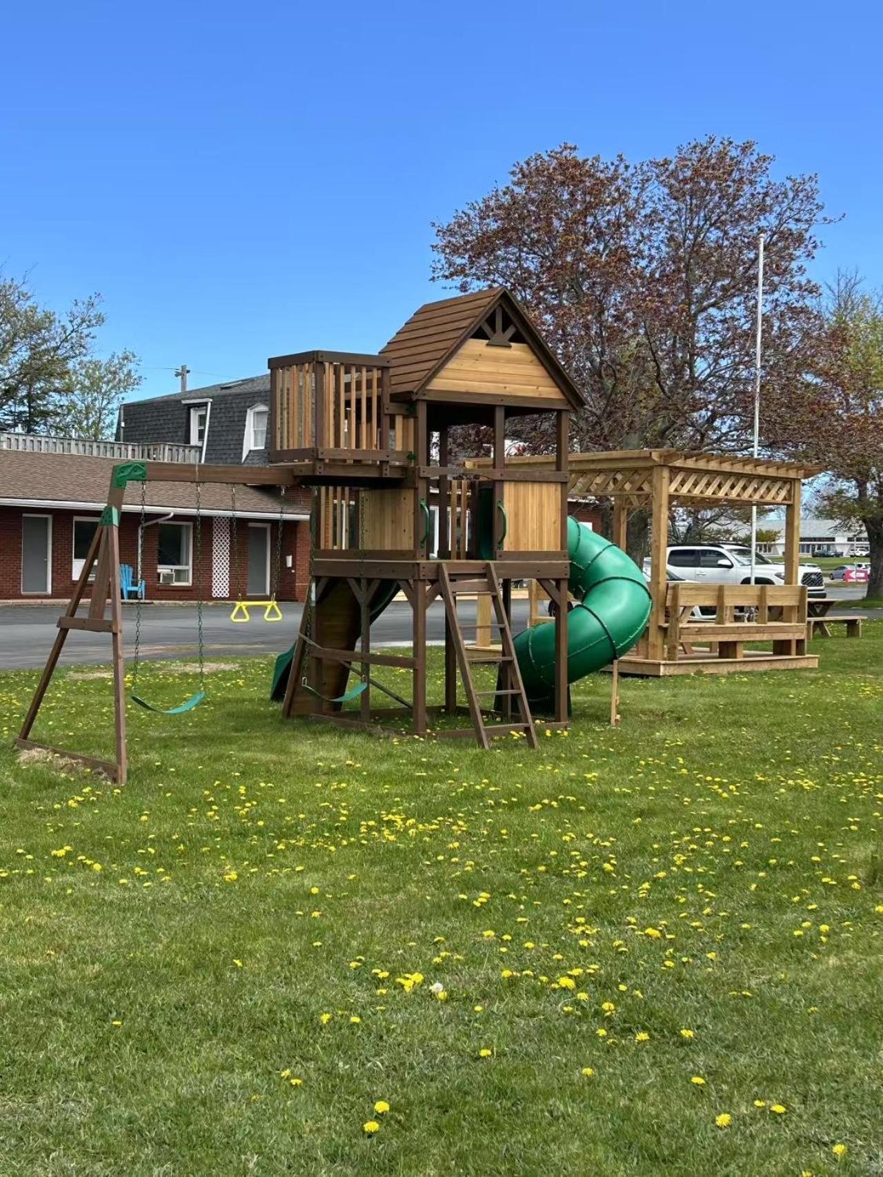 Summerside Motel &Cottages Extérieur photo
